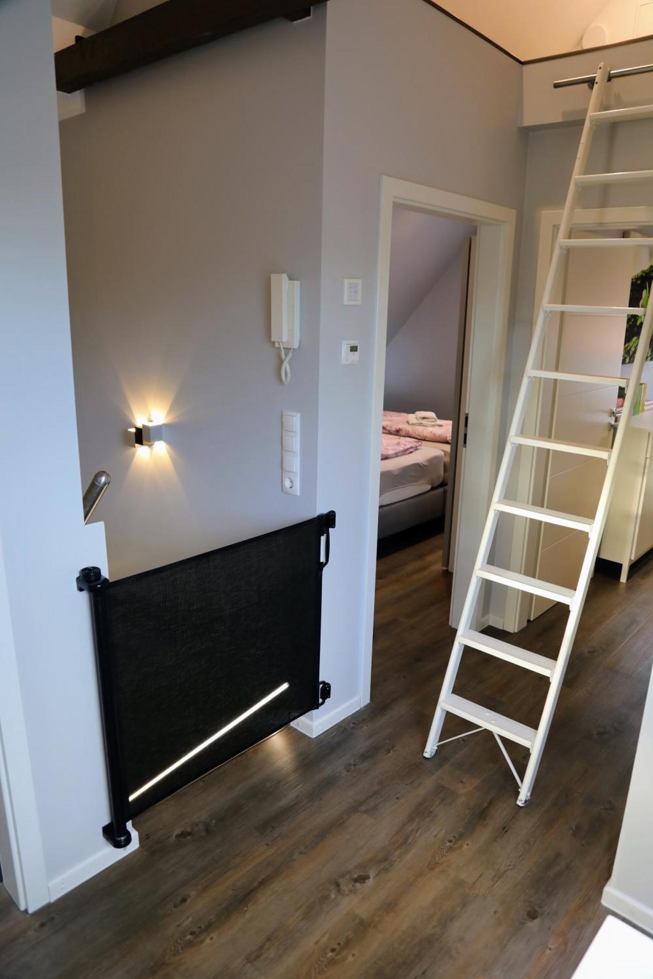 Eine Sehr Gemuetliche Dachgeschoss Ferienwohnung Ihlow  Kültér fotó