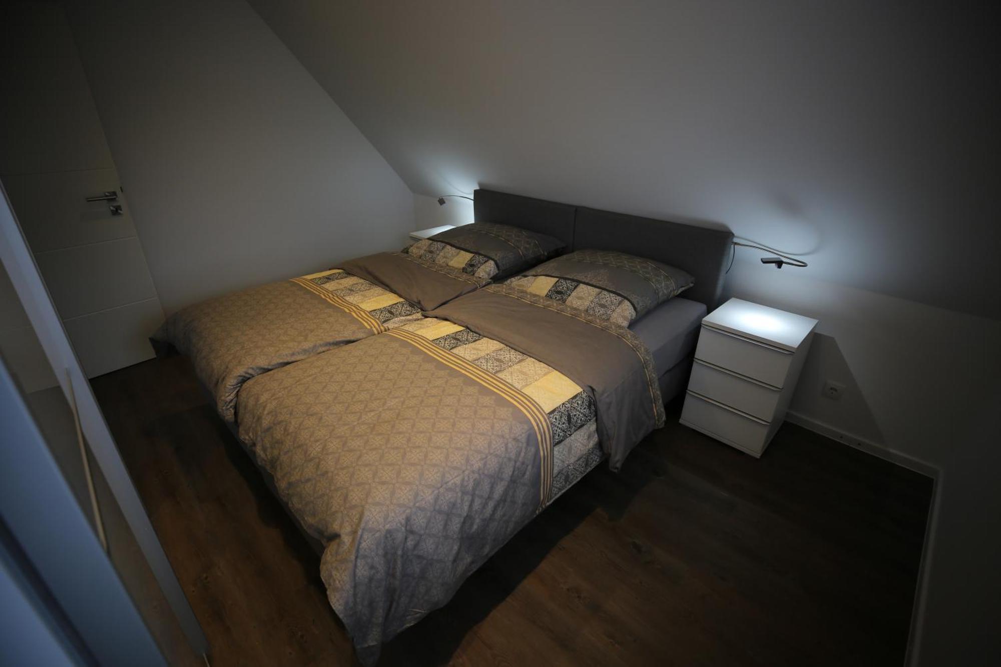 Eine Sehr Gemuetliche Dachgeschoss Ferienwohnung Ihlow  Kültér fotó